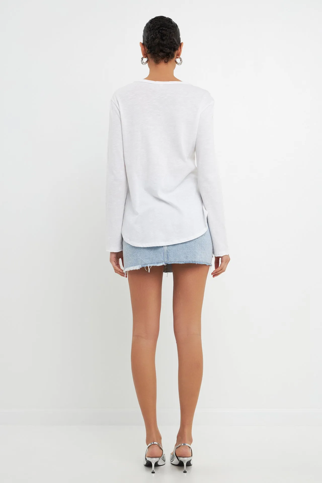 Classic Round Neck Long Sleeves