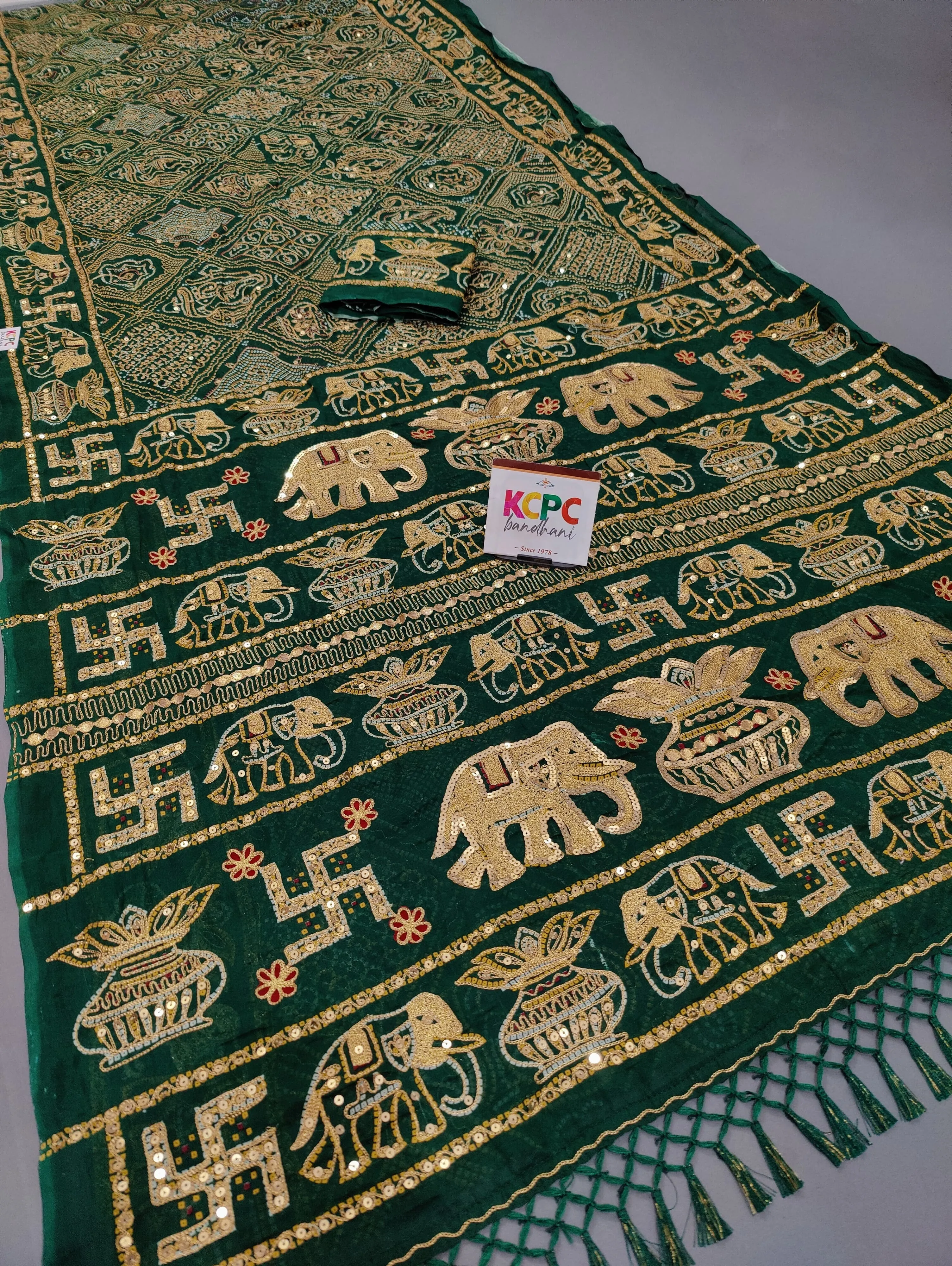 KcPc Originals Designer Vintage Look Cotton Ghatchola Aara Tari Work Saree with blouse CHA Green
