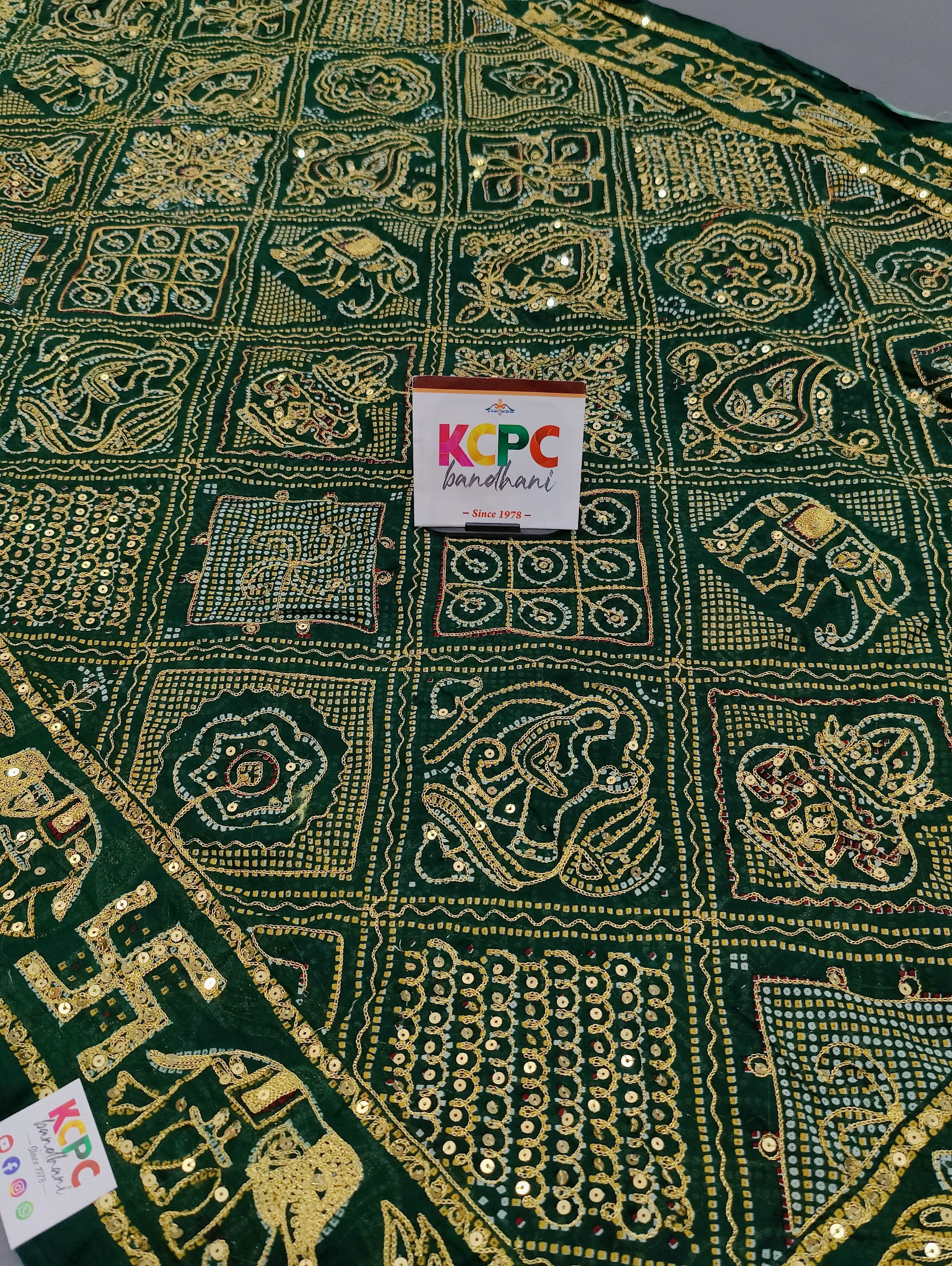 KcPc Originals Designer Vintage Look Cotton Ghatchola Aara Tari Work Saree with blouse CHA Green