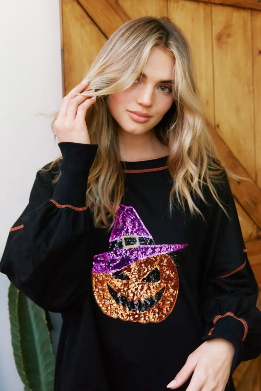 OVERSIZED SEQUIN PUMPKIN PULLOVER | BLACK