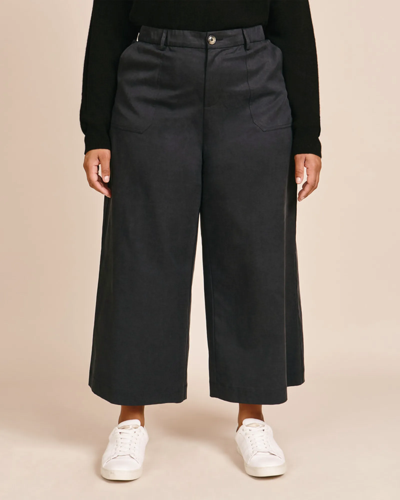 Quinn Cropped Wide Leg Pant | Black