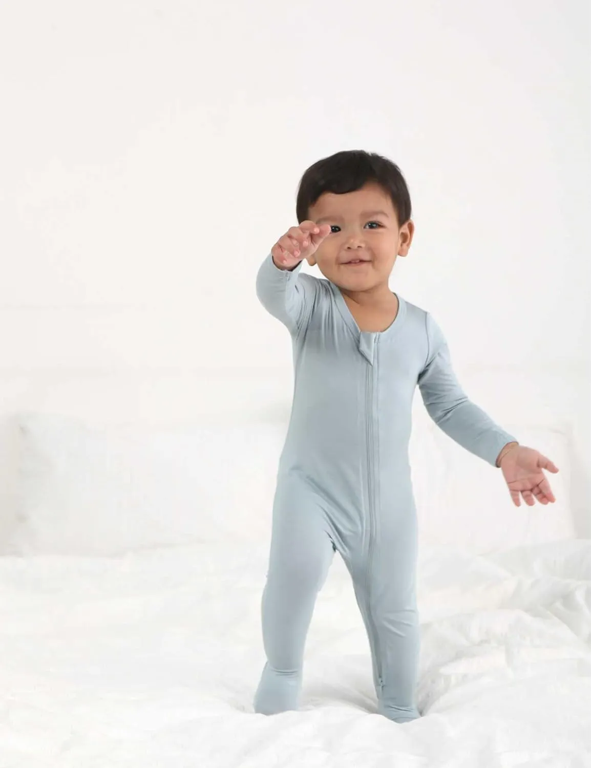 RRP Unisex Baby Footies Pajamas,Rayon Derived From Bamboo,Buttery Soft Sleep 'N Play PJs,2-Way Zipper Closure,0-18 Months